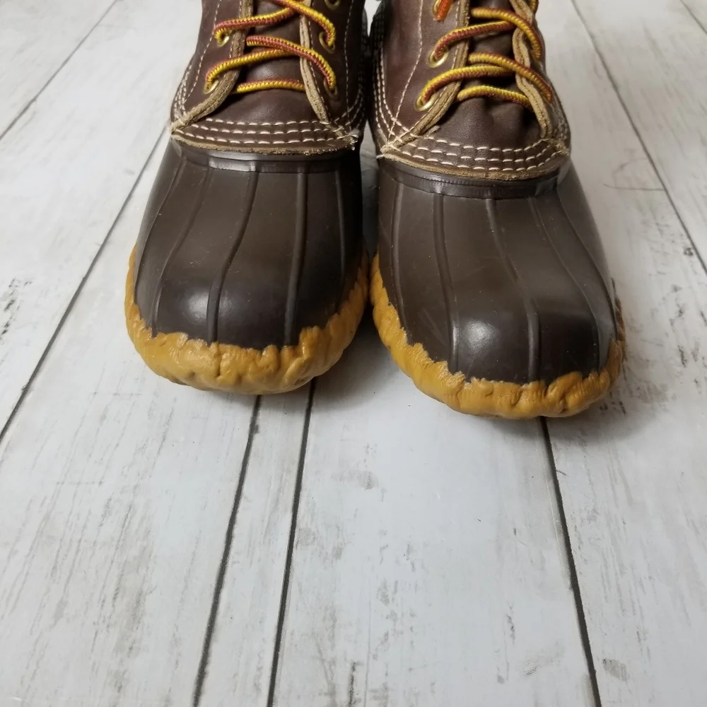 L.L. Bean Bean Boots 6
